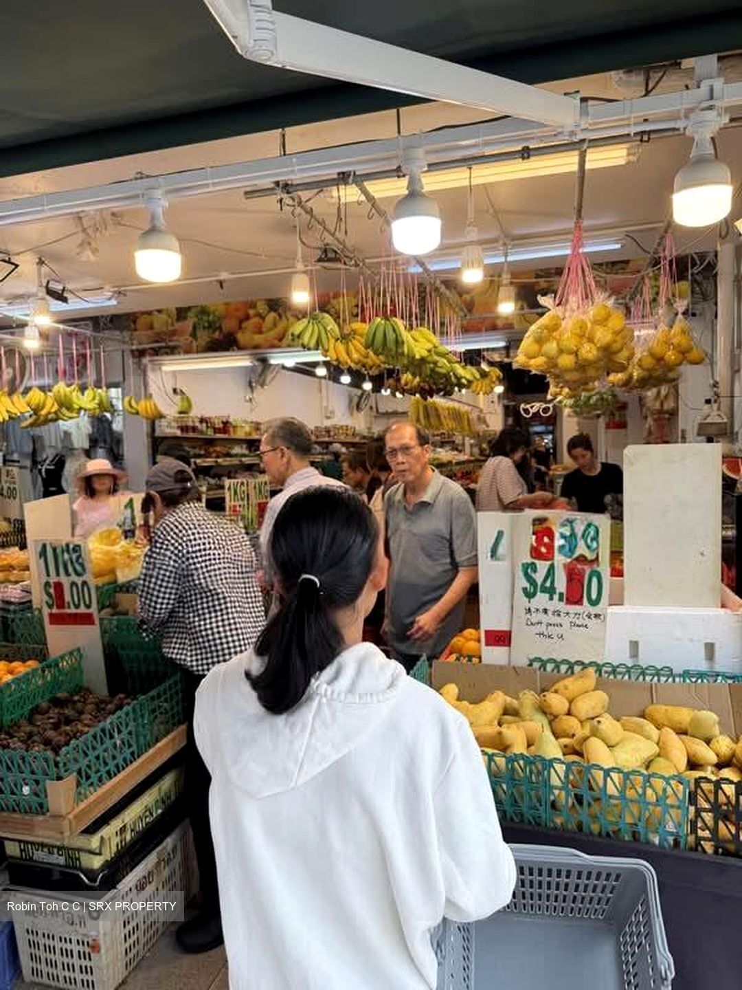 Hougang Avenue 4 (D19), Retail #586036701